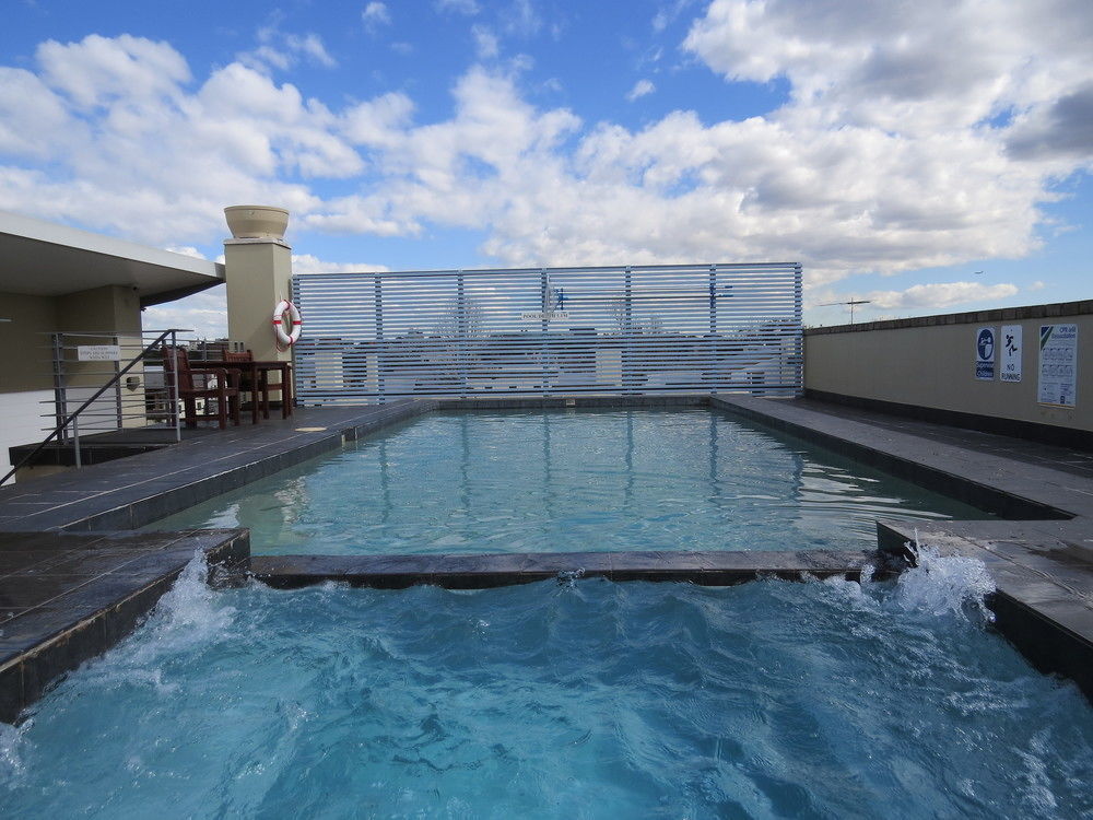 Nesuto Chippendale Aparthotel Sydney Buitenkant foto