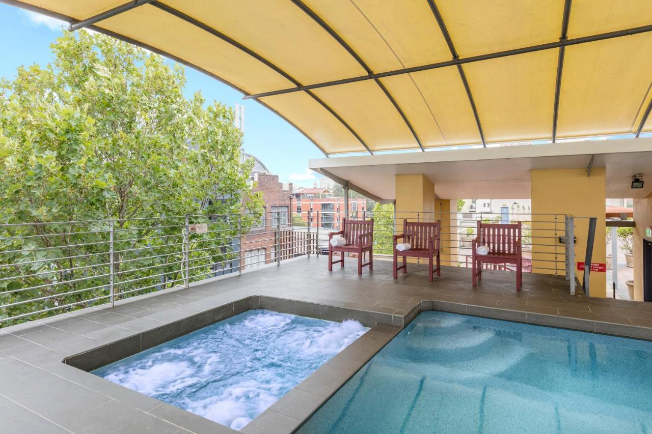 Nesuto Chippendale Aparthotel Sydney Buitenkant foto